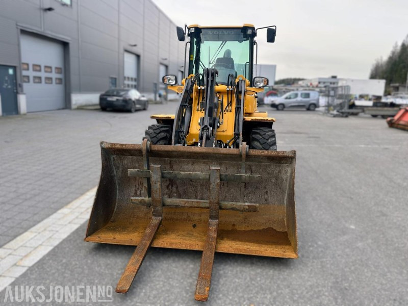 2015 VOLVO L35GT HJULLASTER / KOMPAKTLASTER 6555 TIMER - Pala gommata: foto 2 2015 VOLVO L35GT HJULLASTER / KOMPAKTLASTER 6555 TIMER - Pala gommata: foto 2