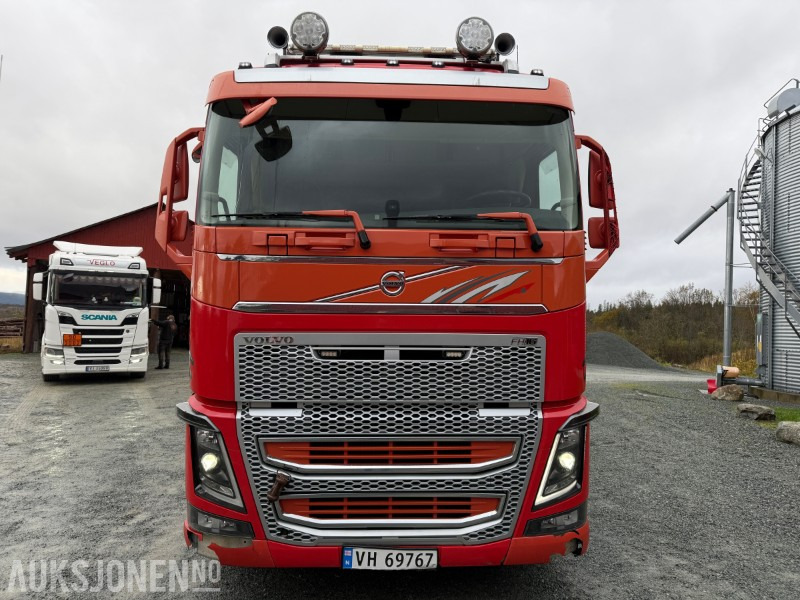 2015 Volvo FH16 650 8x4 med AJK Hydrolift krokløft og I-Shift - Autocarro scarrabile: foto 2 2015 Volvo FH16 650 8x4 med AJK Hydrolift krokløft og I-Shift - Autocarro scarrabile: foto 2