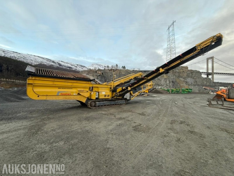 2016 Keestrack C6, 2 dekket sikt, med kun 4079 timer - Vaglio: foto 1 2016 Keestrack C6, 2 dekket sikt, med kun 4079 timer - Vaglio: foto 1