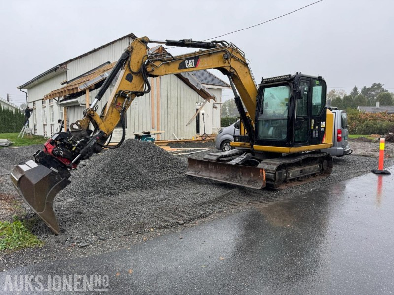 2017 Cat 307E2 beltegraver , rototilt R3,3skuffer,klype,servicehistorikk,6001t, - Escavatore: foto 1 2017 Cat 307E2 beltegraver , rototilt R3,3skuffer,klype,servicehistorikk,6001t, - Escavatore: foto 1