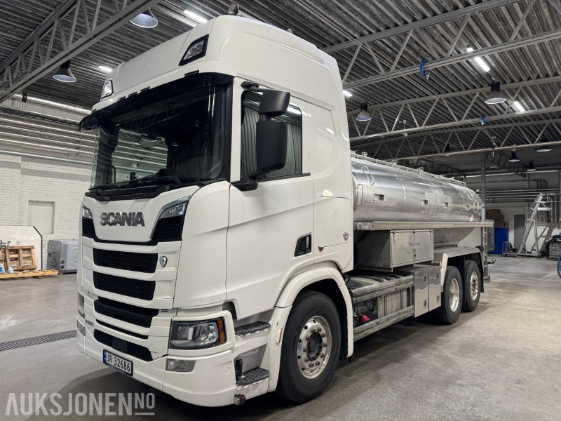 2017 Scania R580 TANKBIL, EURO 6, 14000 LITER TANK - Camion cisterna: foto 1 2017 Scania R580 TANKBIL, EURO 6, 14000 LITER TANK - Camion cisterna: foto 1