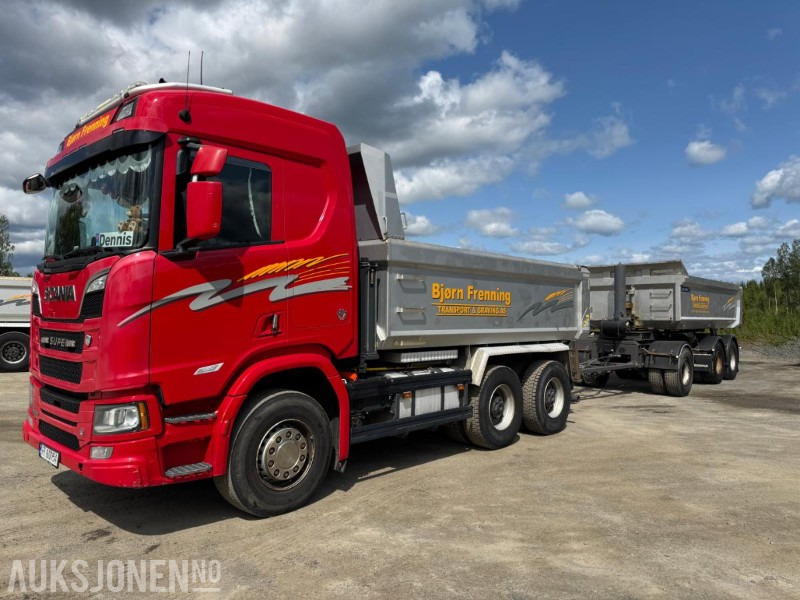 2018 Scania R580 GODT UTSTYRT TIPPBIL MED 3 AKSLET HENGER - Autocarro ribaltabile: foto 1 2018 Scania R580 GODT UTSTYRT TIPPBIL MED 3 AKSLET HENGER - Autocarro ribaltabile: foto 1