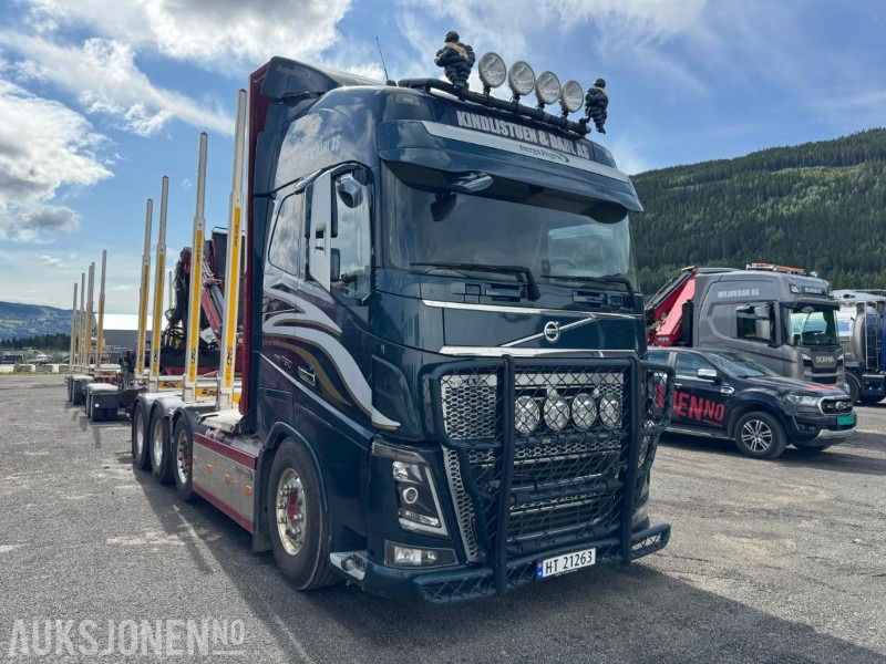 2018 Volvo FH16 8X4 komplett tømmerbil med kran og henger. - Camion trasporto legname, Camion con gru: foto 3 2018 Volvo FH16 8X4 komplett tømmerbil med kran og henger. - Camion trasporto legname, Camion con gru: foto 3
