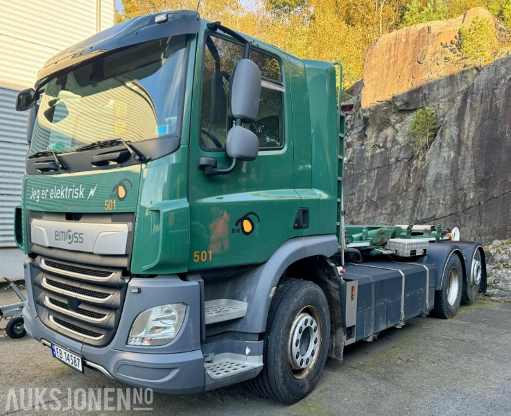 2019 Emoss 2828 – Krokbil med Elektrisk Drivlinje - Km: 60 531 - Autocarro scarrabile: foto 1 2019 Emoss 2828 – Krokbil med Elektrisk Drivlinje - Km: 60 531 - Autocarro scarrabile: foto 1