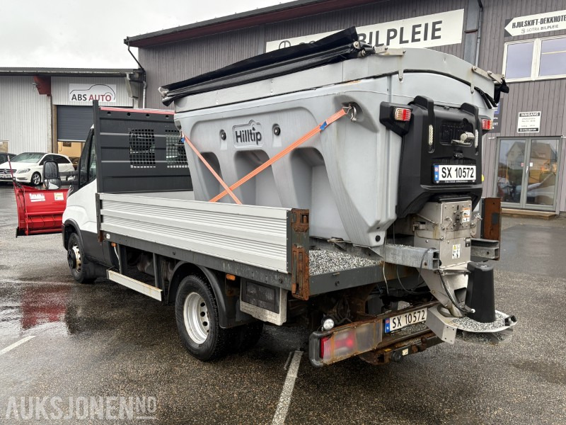 2019 Iveco Daily planbil m/ Hilltip IceStriker og Western Wide-Out brøyteplog - EU godkjent til 04.11.2026 - Autocarro con pianale/ Cassone fisso: foto 4 2019 Iveco Daily planbil m/ Hilltip IceStriker og Western Wide-Out brøyteplog - EU godkjent til 04.11.2026 - Autocarro con pianale/ Cassone fisso: foto 4
