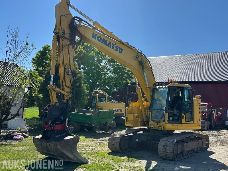 2019 Komatsu PC228USLC-11 - Gravemaskin - Tiltrotator R8 - Topcon GPS - 2skuffer - Sentralsmøring - 4467timer - Escavatore: foto 1 2019 Komatsu PC228USLC-11 - Gravemaskin - Tiltrotator R8 - Topcon GPS - 2skuffer - Sentralsmøring - 4467timer - Escavatore: foto 1