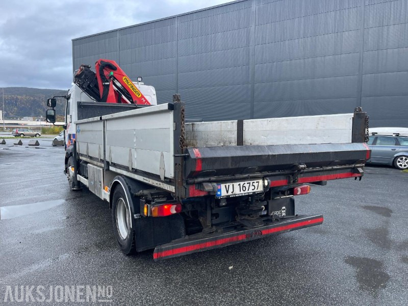 2019 Renault D 4X2 Kranbil med tipp - nedfellbare karmer - Kun 66975 Km - Camion con gru: foto 5 2019 Renault D 4X2 Kranbil med tipp - nedfellbare karmer - Kun 66975 Km - Camion con gru: foto 5