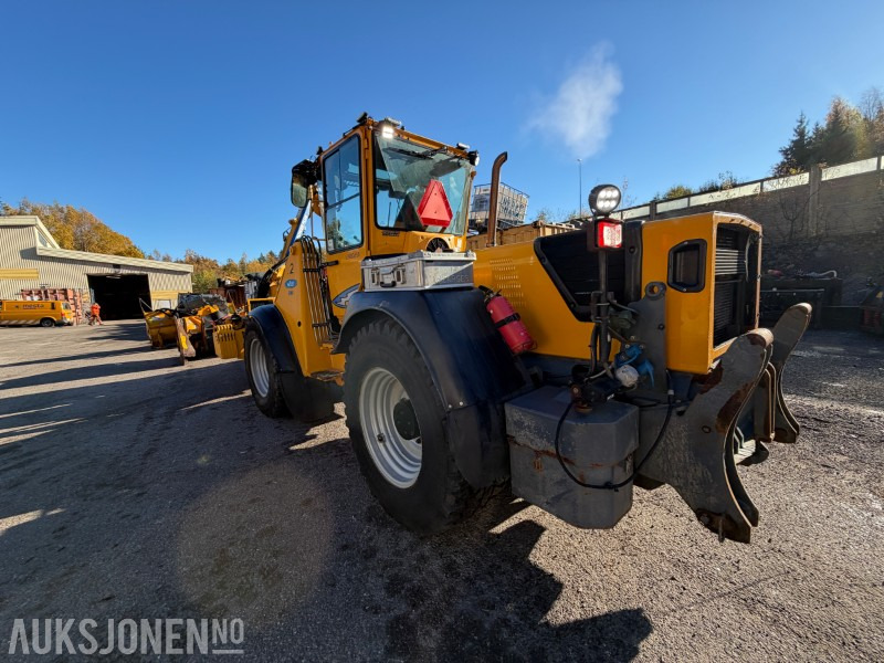 2019 Vilakone wille 865 hjullaster - Kantlipper - Vingeplog - Snøfreser - Strøskuffe - Pala gommata: foto 5 2019 Vilakone wille 865 hjullaster - Kantlipper - Vingeplog - Snøfreser - Strøskuffe - Pala gommata: foto 5