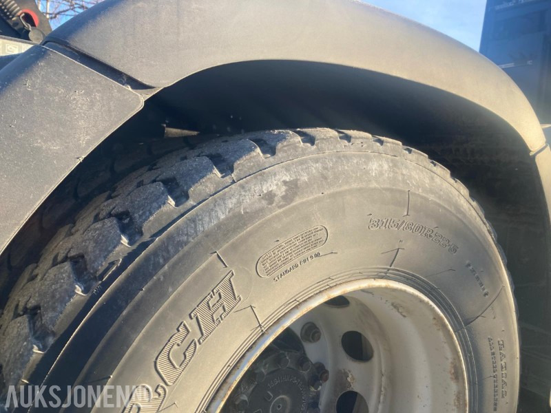 Autocarro scarrabile 2021 MAN TGX krokbil med dumperkasse og kranflak. 8X4 EURO 6: foto 12