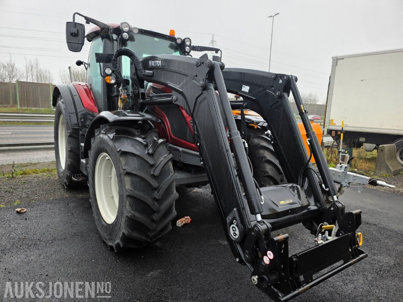 2021 Valtra N174 Versu traktor med lesseapparat kun 1296 timer - Trattore: foto 2 2021 Valtra N174 Versu traktor med lesseapparat kun 1296 timer - Trattore: foto 2