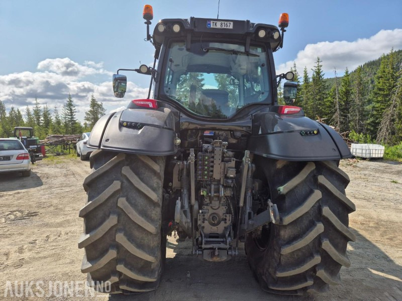 2021 Valtra T 234 VERSU med laster og front hydraulikk / PTO - Trattore: foto 4 2021 Valtra T 234 VERSU med laster og front hydraulikk / PTO - Trattore: foto 4