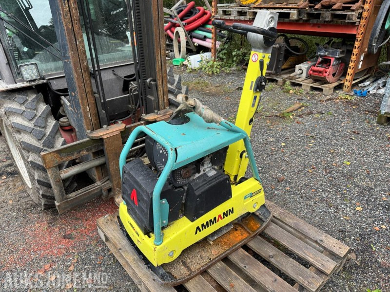 2022 AMMANN APR 40/60 HA vibroplate / 284kg - Rullo: foto 1 2022 AMMANN APR 40/60 HA vibroplate / 284kg - Rullo: foto 1