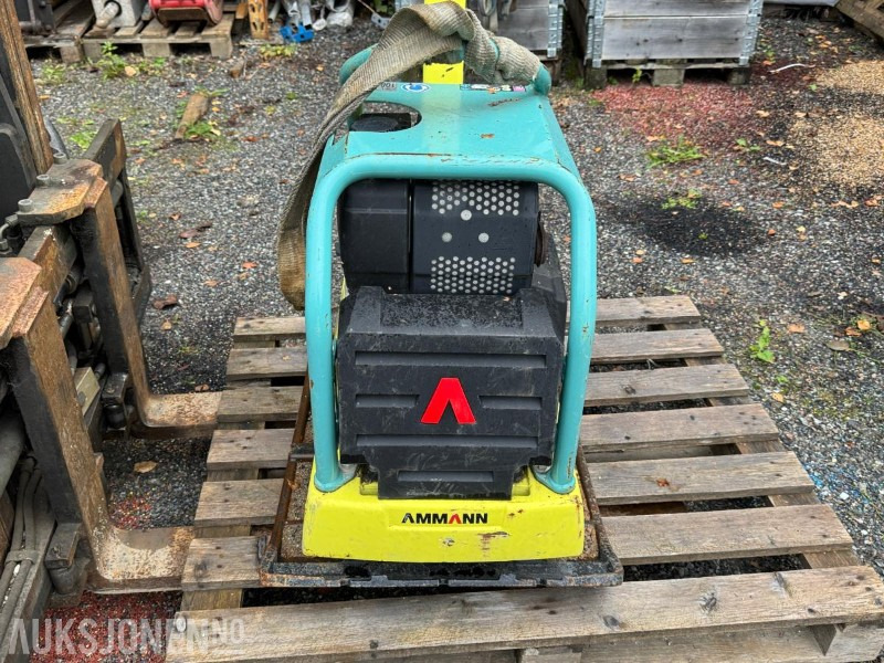 2022 AMMANN APR 40/60 HA vibroplate / 284kg - Rullo: foto 2 2022 AMMANN APR 40/60 HA vibroplate / 284kg - Rullo: foto 2
