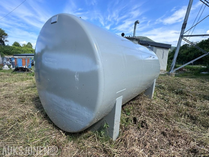 2022 Veratank 10.000 Liter - Dieseltank - Ståltank med dobbelvegg - HDM 80 eco Box - Piusi slangetrommel 10 m slange - OCIO Overfyllingsvern - Attrezzatura da costruzione: foto 3 2022 Veratank 10.000 Liter - Dieseltank - Ståltank med dobbelvegg - HDM 80 eco Box - Piusi slangetrommel 10 m slange - OCIO Overfyllingsvern - Attrezzatura da costruzione: foto 3