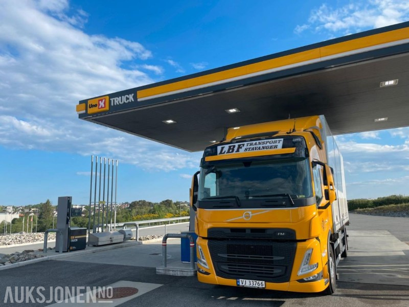 2023 Volvo FM330 SKAPBIL ARKA 18 PALLER SKAP MED FULL SIDEÅPNING - Autocarro furgonato: foto 2 2023 Volvo FM330 SKAPBIL ARKA 18 PALLER SKAP MED FULL SIDEÅPNING - Autocarro furgonato: foto 2