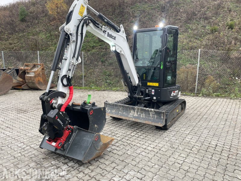 2024 Bobcat E27 Rototilt R1, Graveskuff, fast pusseskuff - Miniescavatore: foto 1 2024 Bobcat E27 Rototilt R1, Graveskuff, fast pusseskuff - Miniescavatore: foto 1