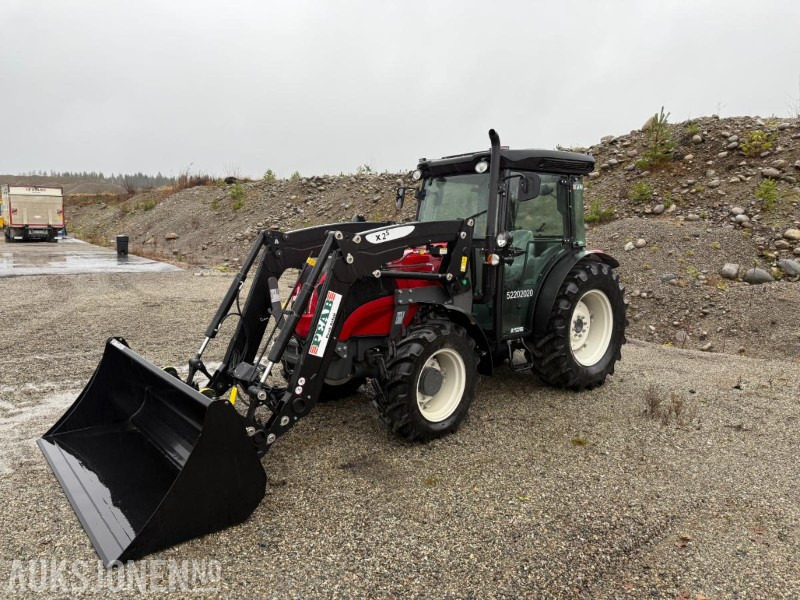 2024 Valtra F75 Traktor med frontlaster - kun 5 brukstimer! - Trattore: foto 1 2024 Valtra F75 Traktor med frontlaster - kun 5 brukstimer! - Trattore: foto 1