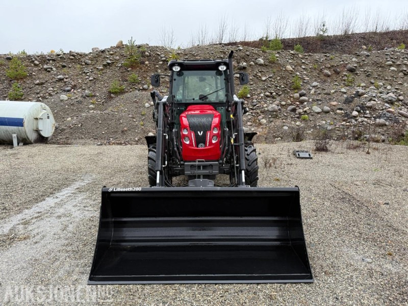2024 Valtra F75 Traktor med frontlaster - kun 5 brukstimer! - Trattore: foto 2 2024 Valtra F75 Traktor med frontlaster - kun 5 brukstimer! - Trattore: foto 2