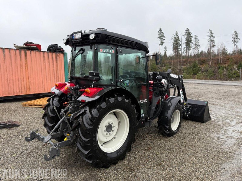2024 Valtra F75 Traktor med frontlaster - kun 5 brukstimer! - Trattore: foto 5 2024 Valtra F75 Traktor med frontlaster - kun 5 brukstimer! - Trattore: foto 5