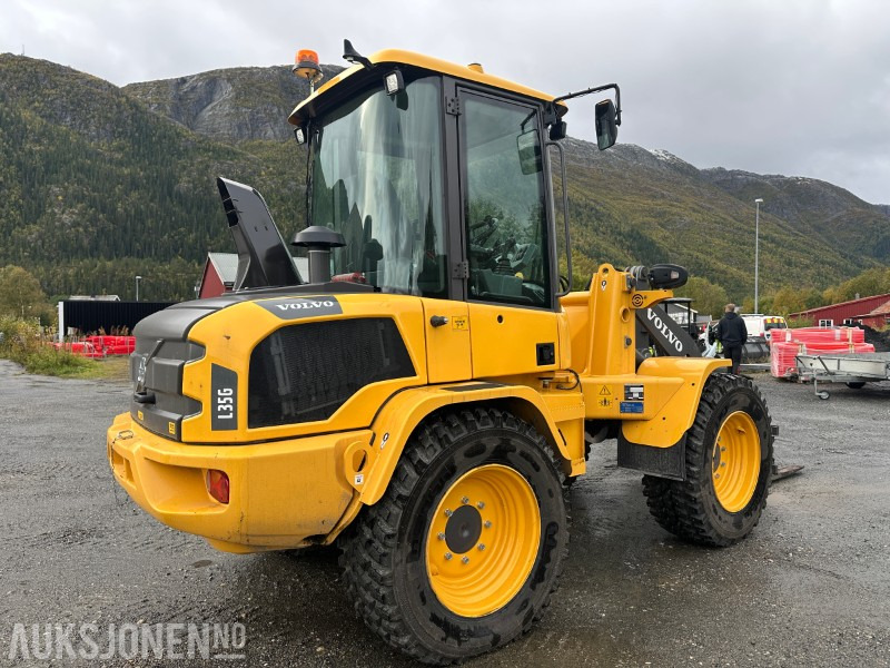 2024 Volvo L35GT HJULLASTER MED PALLEGAFFLER - 256 TIMER - Pala gommata: foto 5 2024 Volvo L35GT HJULLASTER MED PALLEGAFFLER - 256 TIMER - Pala gommata: foto 5
