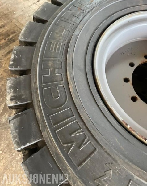 4 stk nye Michelin 14.00 R24 hjullaster-/anleggs-hjul - dekk med felg - ny gummibane - Attrezzatura da costruzione: foto 5 4 stk nye Michelin 14.00 R24 hjullaster-/anleggs-hjul - dekk med felg - ny gummibane - Attrezzatura da costruzione: foto 5