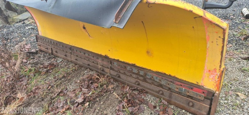 2004 Steinsland KBS 3300 brøyteskjær - Attrezzatura per Macchina da cantiere: foto 4 2004 Steinsland KBS 3300 brøyteskjær - Attrezzatura per Macchina da cantiere: foto 4