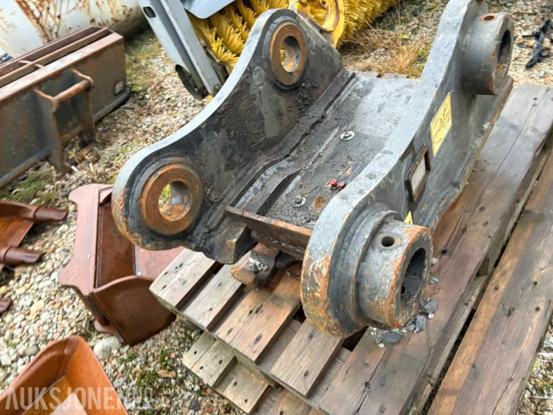 2017 Andre Gjerstad HK-feste G70 - Attrezzatura per Macchina da cantiere: foto 1 2017 Andre Gjerstad HK-feste G70 - Attrezzatura per Macchina da cantiere: foto 1