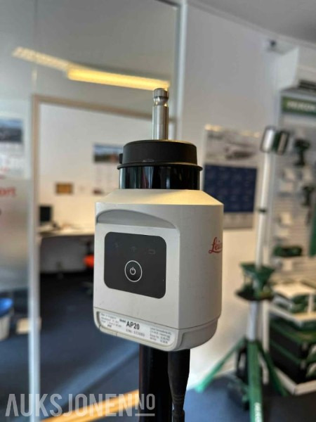 2022 Leica AP20 Autopole - Intelligent prismestang - Attrezzatura per Macchina da cantiere: foto 2 2022 Leica AP20 Autopole - Intelligent prismestang - Attrezzatura per Macchina da cantiere: foto 2