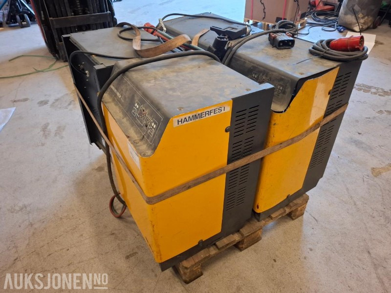 4 stk Jungheinrich batterilader til truck - Attrezzatura per Macchina da cantiere: foto 1 4 stk Jungheinrich batterilader til truck - Attrezzatura per Macchina da cantiere: foto 1