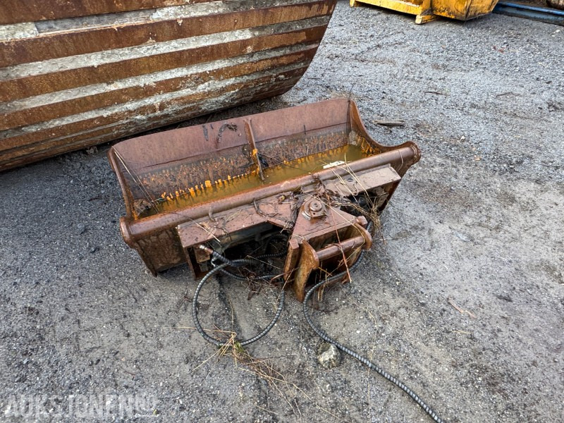 Hydraulisk pusseskuffe S40 - Attrezzatura per Macchina da cantiere: foto 2 Hydraulisk pusseskuffe S40 - Attrezzatura per Macchina da cantiere: foto 2