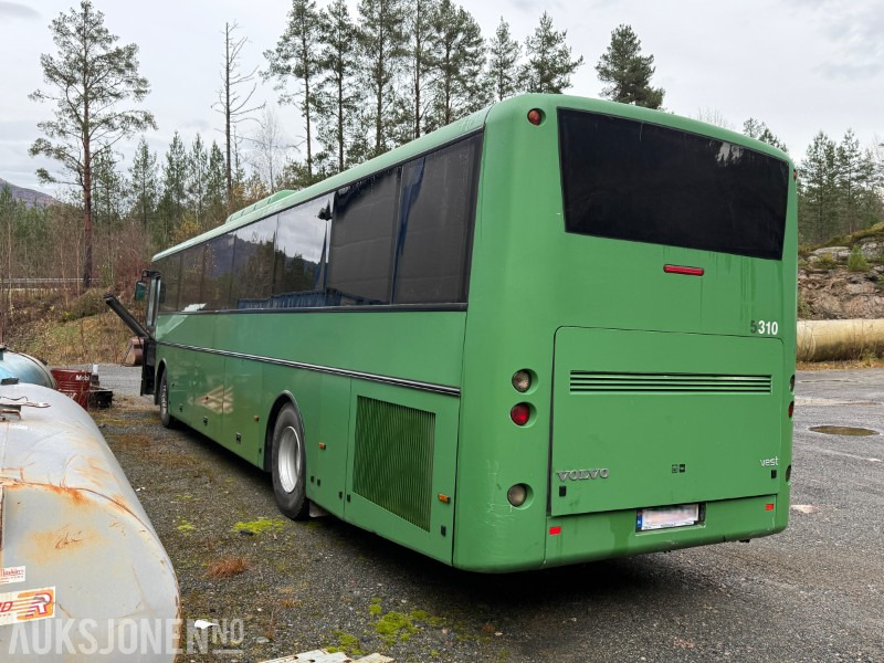 2006 Volvo B12B 4X2 - Campingbuss - Festivalbuss - Handicapheis - Solcelleanlegg - Autobus: foto 2 2006 Volvo B12B 4X2 - Campingbuss - Festivalbuss - Handicapheis - Solcelleanlegg - Autobus: foto 2