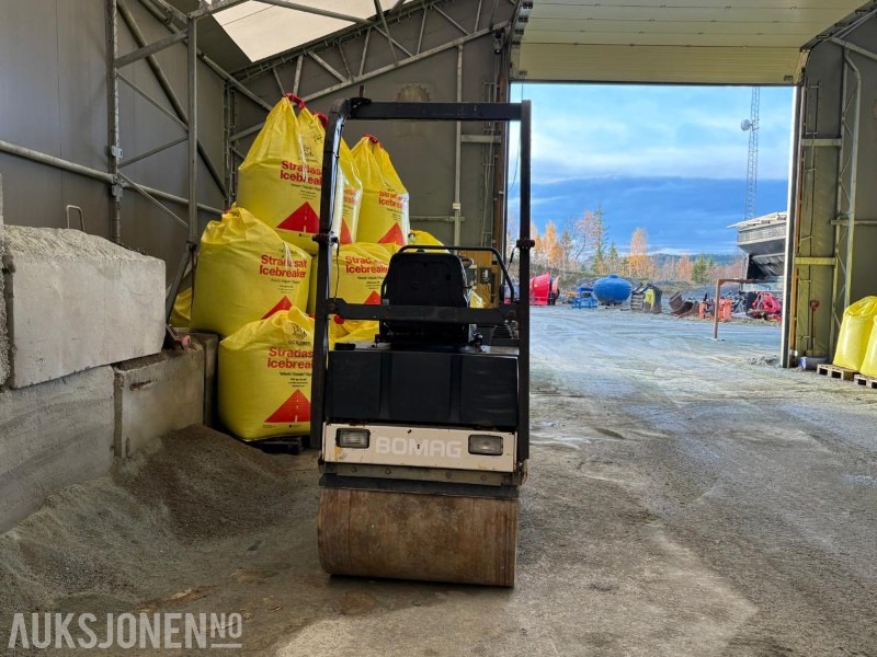 Bomag BW 100 AD-3 / ASFALTVALS - Rullo: foto 4 Bomag BW 100 AD-3 / ASFALTVALS - Rullo: foto 4