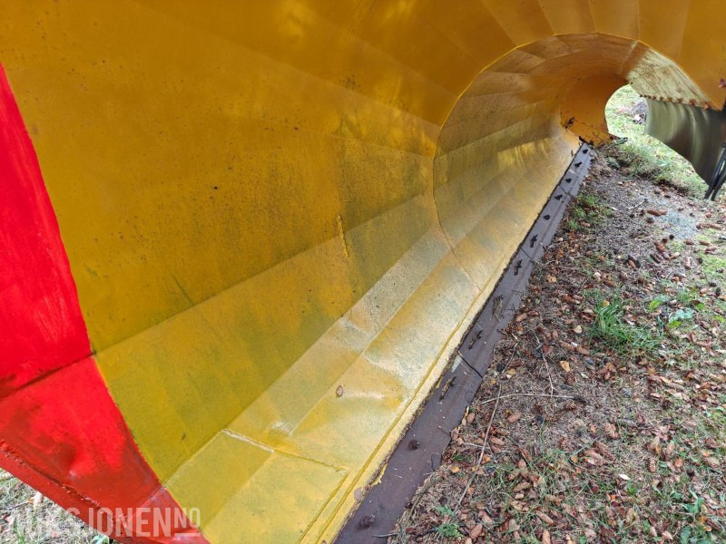 2004 Tellefsdal diagonalplog / snøplog - P HD - Bredde 3600 mm - Parallelllogram - Camion: foto 4 2004 Tellefsdal diagonalplog / snøplog - P HD - Bredde 3600 mm - Parallelllogram - Camion: foto 4