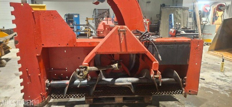 2007 Tokvam 255THS big 2 trinns snøfres - Macchina agricola: foto 1 2007 Tokvam 255THS big 2 trinns snøfres - Macchina agricola: foto 1