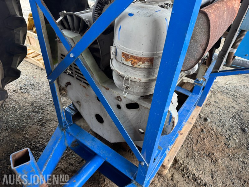 Leasing di  Deutz Strømaggregat med Deutz-motor – starter og går fint Deutz Strømaggregat med Deutz-motor – starter og går fint: foto 14
