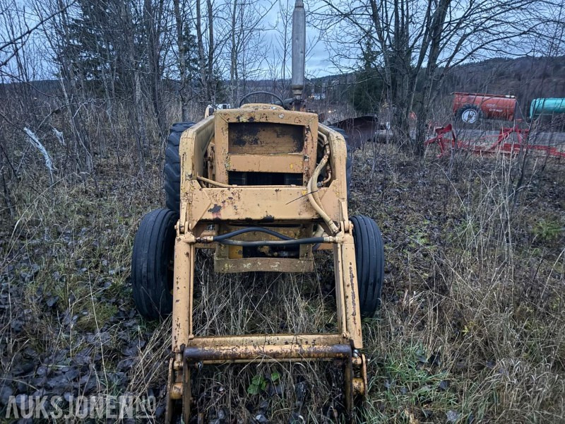 Massey Ferguson 3.165 m/laster - Trattore: foto 2 Massey Ferguson 3.165 m/laster - Trattore: foto 2