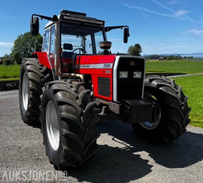 Massey Ferguson 399 - Trattore: foto 2 Massey Ferguson 399 - Trattore: foto 2