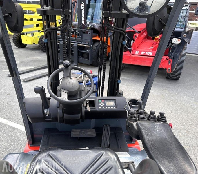 2014 Toyota 8FBMKT25 – 2,5T elektrisk gaffeltruck - Mezzo di movimentazione: foto 4 2014 Toyota 8FBMKT25 – 2,5T elektrisk gaffeltruck - Mezzo di movimentazione: foto 4