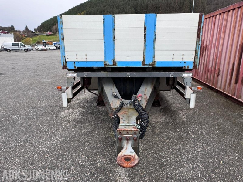 2002 Goebel & Sohn Containerchassi / Boggi kjerre med Kögel ER 74 Vekselflak med aluminiumskarmer - Supersingel hjul - Rimorchio: foto 2 2002 Goebel & Sohn Containerchassi / Boggi kjerre med Kögel ER 74 Vekselflak med aluminiumskarmer - Supersingel hjul - Rimorchio: foto 2