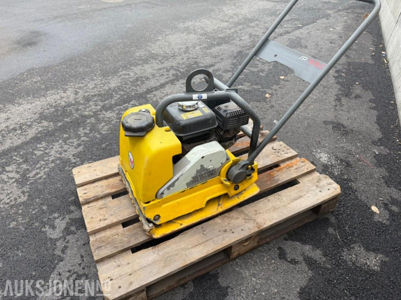 Wacker Neuson WP1550 vibroplate. - Rullo: foto 5 Wacker Neuson WP1550 vibroplate. - Rullo: foto 5