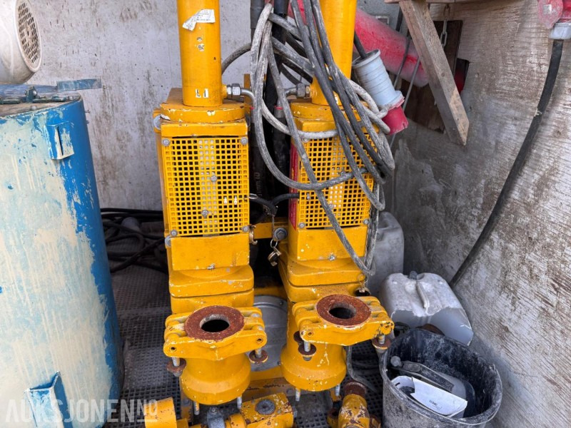 Komplett grout/gyse og blandesystem montert i fot container - Attrezzatura da costruzione: foto 3 Komplett grout/gyse og blandesystem montert i fot container - Attrezzatura da costruzione: foto 3