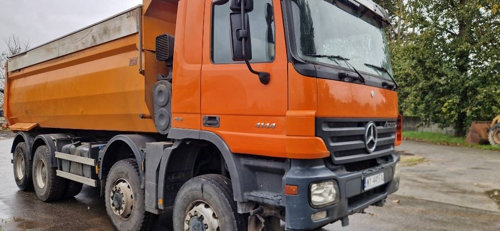 Mercedes-Benz Actros 4144 - Autocarro ribaltabile: foto 3 Mercedes-Benz Actros 4144 - Autocarro ribaltabile: foto 3