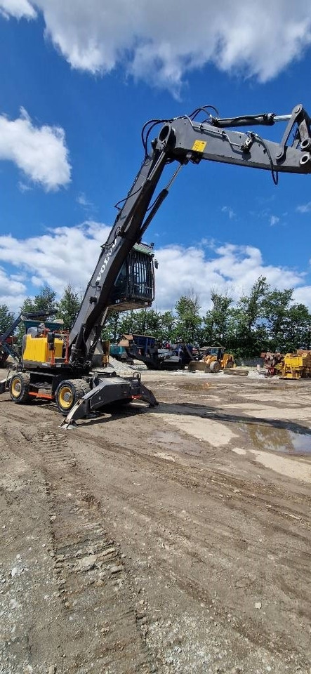 Volvo EW 240 E MH - Escavatore per movimentazione: foto 5 Volvo EW 240 E MH - Escavatore per movimentazione: foto 5