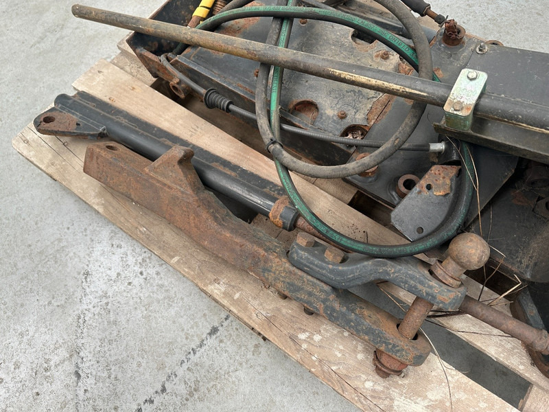 Trattore New Holland Pick up hitch: foto 11 Trattore New Holland Pick up hitch: foto 11