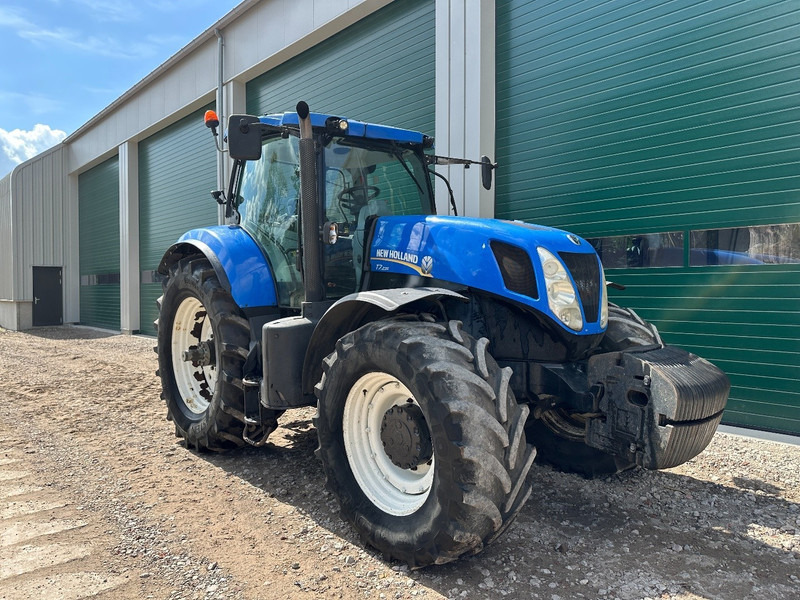 New Holland T7.235 Power Command - Trattore: foto 2 New Holland T7.235 Power Command - Trattore: foto 2