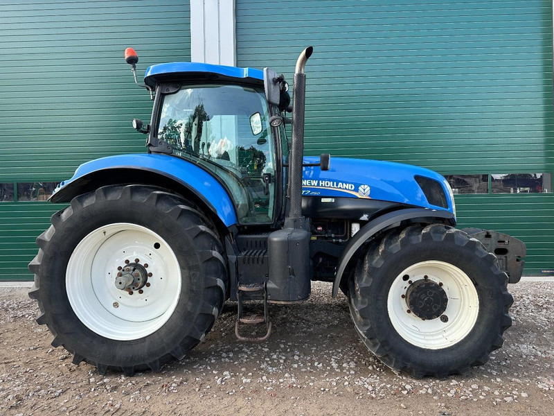 New Holland T7.250 Power Command - Trattore: foto 4 New Holland T7.250 Power Command - Trattore: foto 4