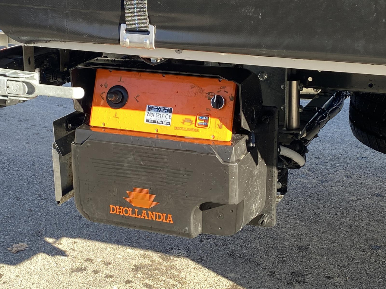 Furgone centinato nuovo IVECO DAILY 35S18HP  D30C | PRITSCHE PLANE + SCHLAFKABINE + LADERAMPE: foto 28