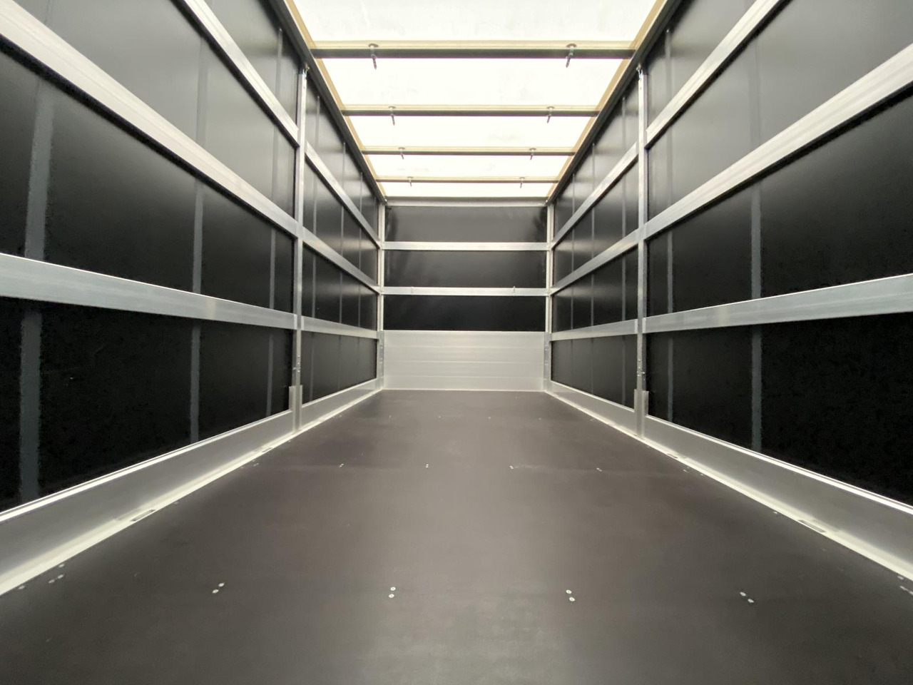 Furgone centinato nuovo MAN TGE 3.180 L4 2.0 TDI | PRITSCHE PLANE + SCHLAFKABINE: foto 20