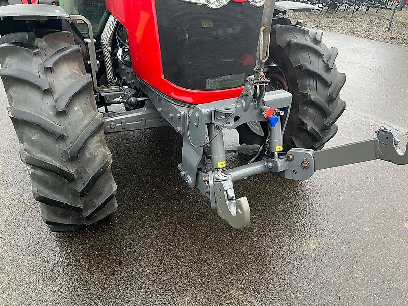 Trattore Massey Ferguson MF 4708: foto 7