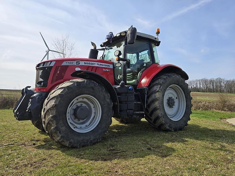 Massey Ferguson MF 7722 S Dyna-6 - Trattore: foto 1 Massey Ferguson MF 7722 S Dyna-6 - Trattore: foto 1